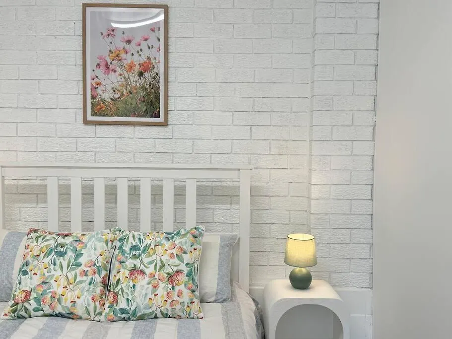 Macgregor 2Bed Studio 3Elc Brisbane 0*,  Australia